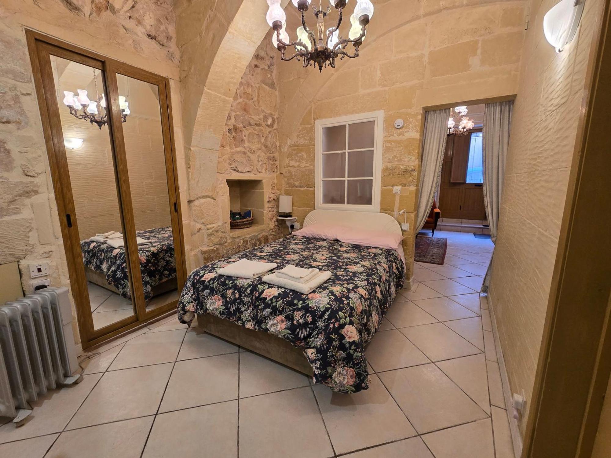 Charming Rustic Getaway In Xaghra, Gozo. Apartment ภายนอก รูปภาพ