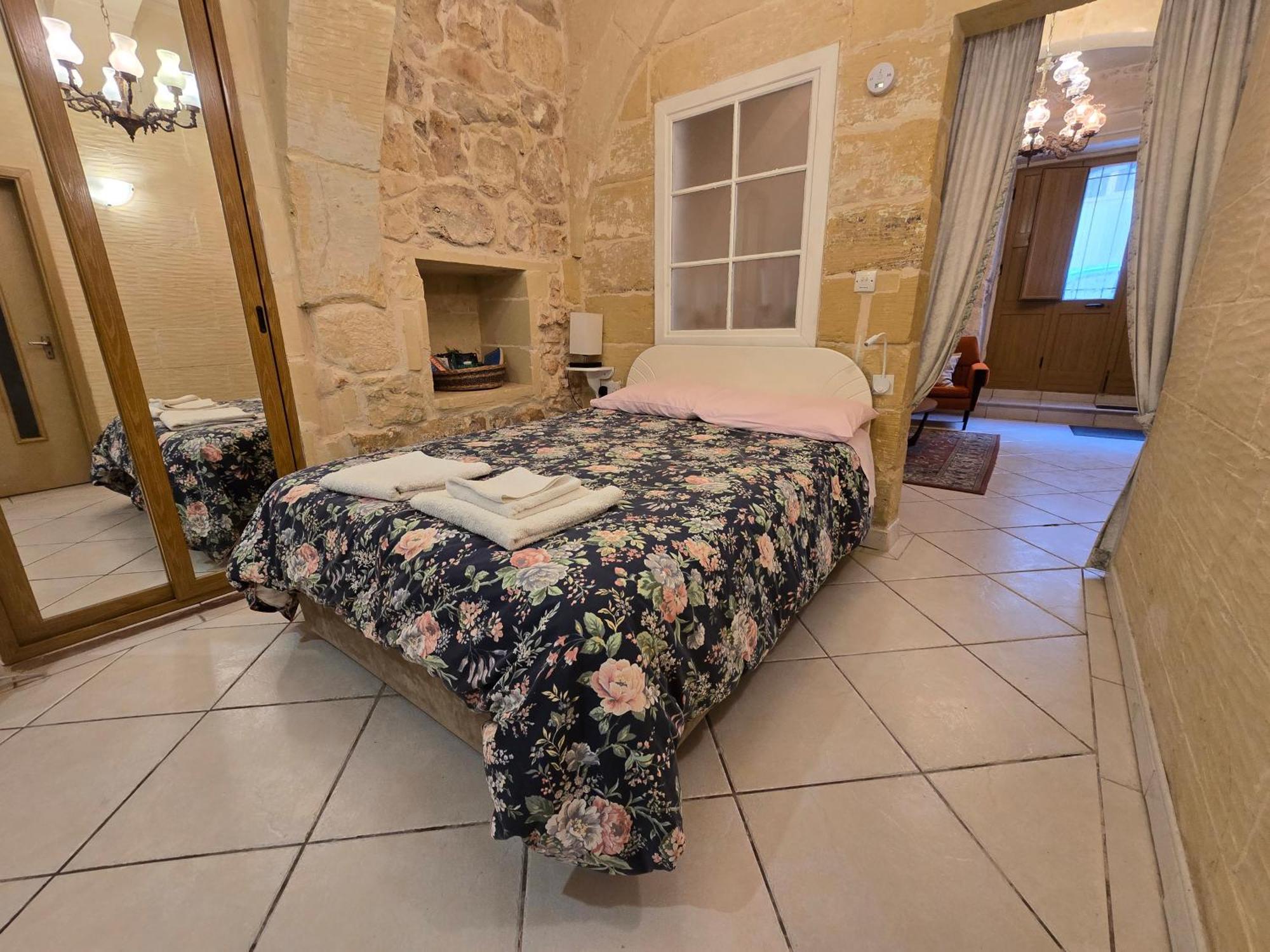 Charming Rustic Getaway In Xaghra, Gozo. Apartment ภายนอก รูปภาพ
